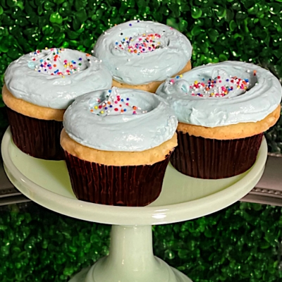 blue-vanilla-cupcake