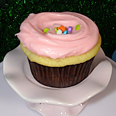 pink-vanilla-cupcake